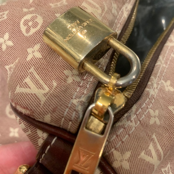 Louis Vuitton Monogram Idylle Speedy - Picture 3 of 15